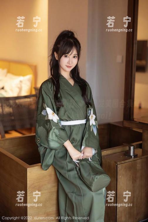 秀人网-UU阿文 秀人网 - UU阿文不打卡,只发美图合集:居家也要让人绝望agoi!