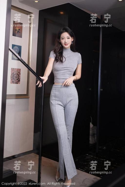 秀人网 - “tina_甜仔”送你温柔，写真集随便下载哦！