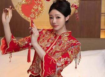 秀人网 – 乔一一的万圣节私拍：不只是鬼怪，还有些啥？