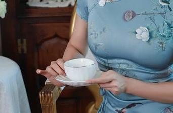 秀人网 – 喵喵JOJO的剧情原图杂货铺，专治各种不开心！