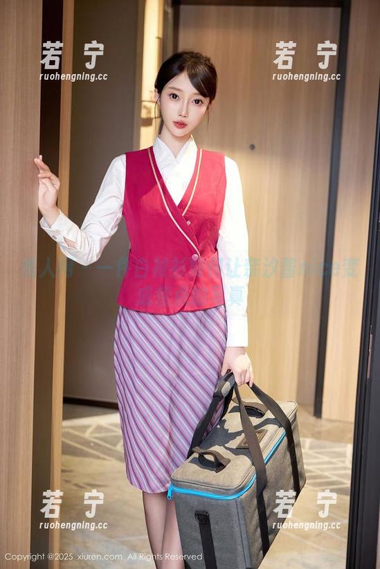秀人网 - 一件白衬衫如何让奈汐酱nice变成焦点的写真