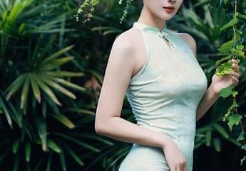 秀人网 – 奶酥的浴室合集：小心地滑，不然会乐出声来哦！