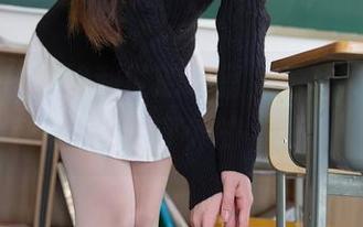 秀人网 – 抖娘利世的教室野生写真，原图带你上课听课外的“知识”