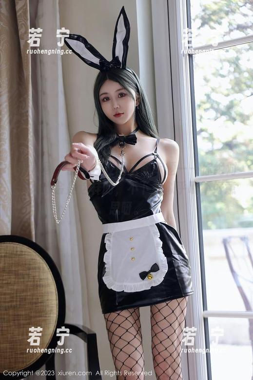 秀人网 - 田兮白校园全集专题——你绝对想不到会是这样的，不下载似乎哪不好意思呀。