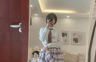 微密圈 – 当胜利的小生活玩转办公室：那些直接出现在写真里的小尴尬。