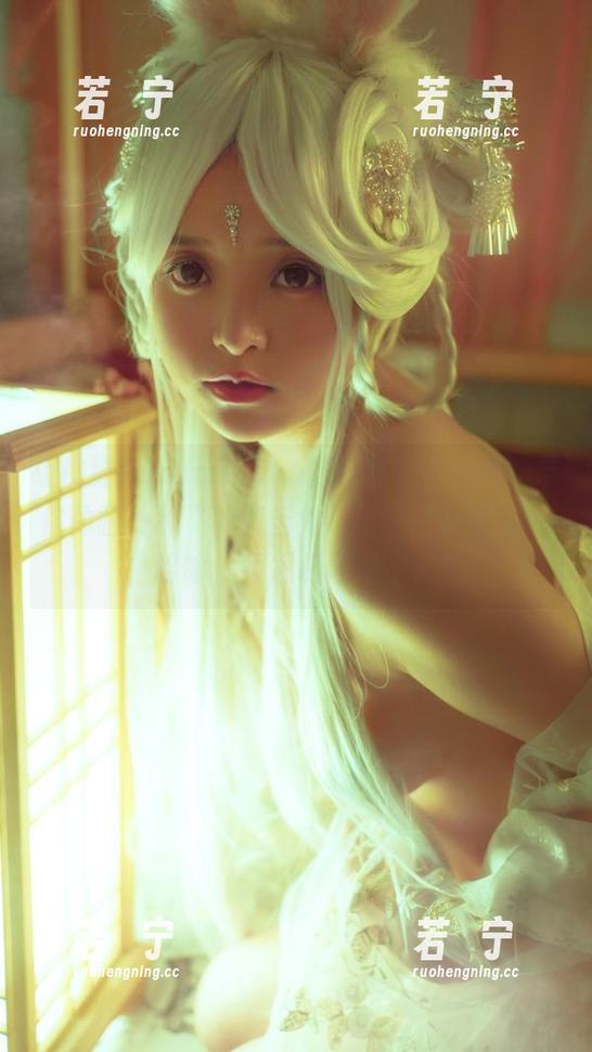 胡桃猫Kurumineko 胡桃猫Kurumineko的妹妹写真合集,带你体验一种“我想当她哥哥”的复杂情怀,哈哈,细思极恐是不是?
