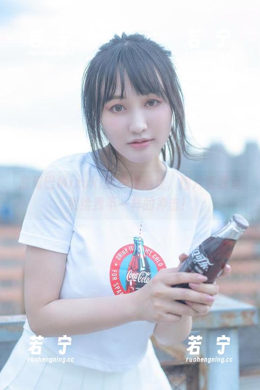 脱尾巴Mizuki的沙滩选址，图片资源竟然给我不一样的冲击！