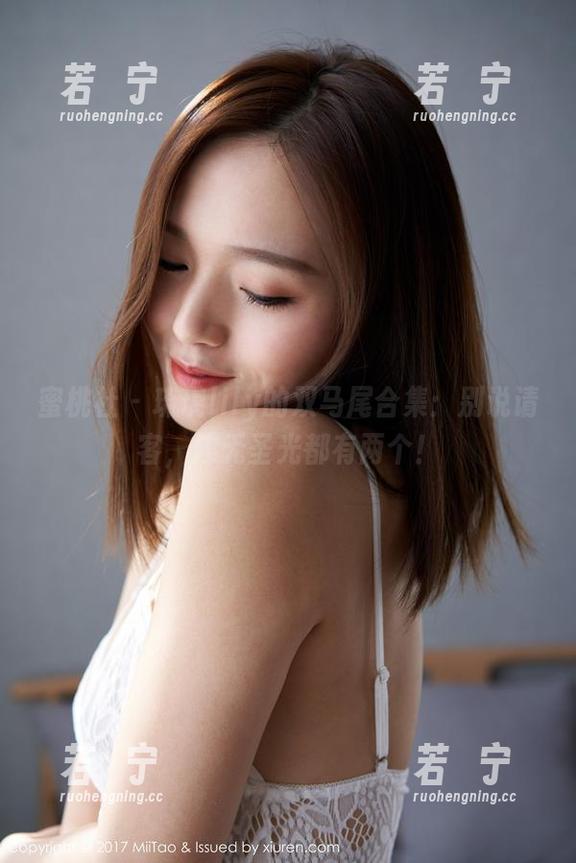 蜜桃社 - 琉璃lily的双马尾合集：别说请客，连无圣光都有两个！