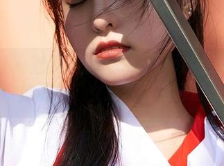 蜜桃社 – 潜入陆萱萱Cecilia的最新图册，偷偷看看“女孩”们的奇思妙想