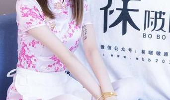 袜啵啵 – 苏苏袜子日常，白棉袜里的私房美图趣事
