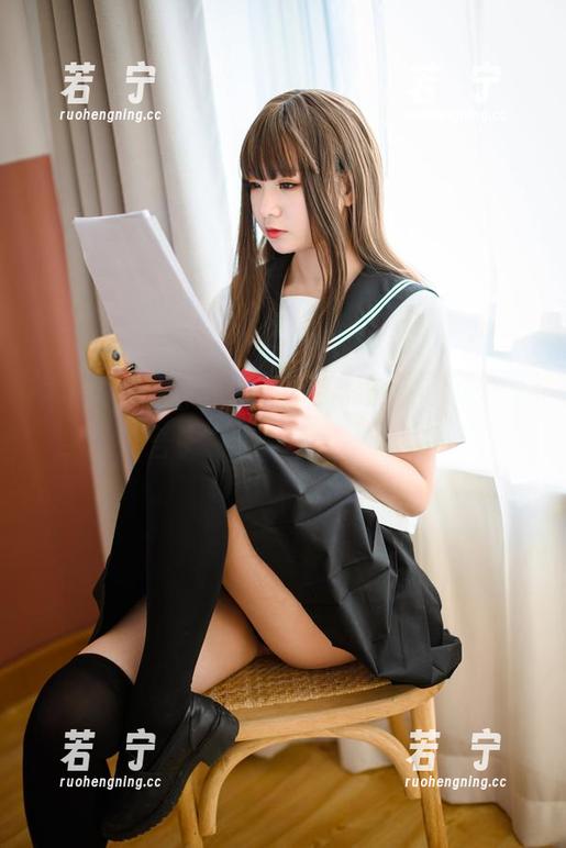 不待见的日子也能有甜甜的惊喜，青水百合子在线晒甜心图片。