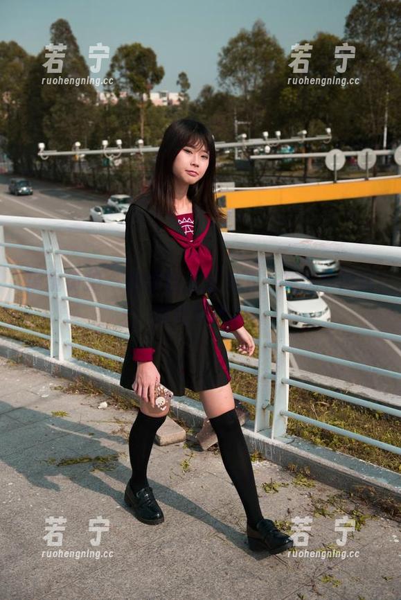 魔镜街拍 - 婷婷在无圣光下，寒风中肉丝的绝妙迷离
